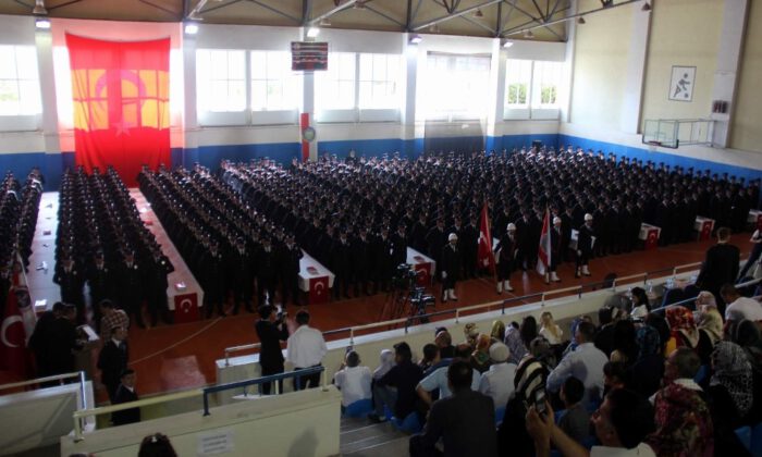 Yeni Polis Adayları Yemin Etti