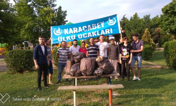 Karacabey Ülkü Ocakları’ndan Çevre Temizliği