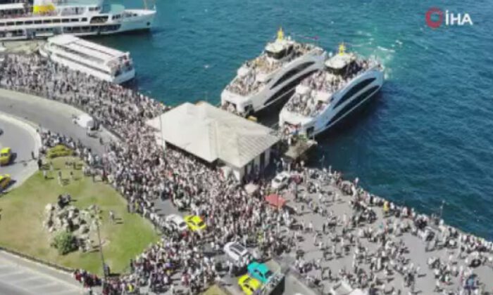 İstanbullular Eminönü İskelesi’ne akın etti, yoğunluk havadan görüntülendi