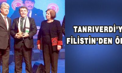 Tanrıverdi, “Filistin Davasını Destekleyen Yılın Şahsiyeti” Ödülü Aldı