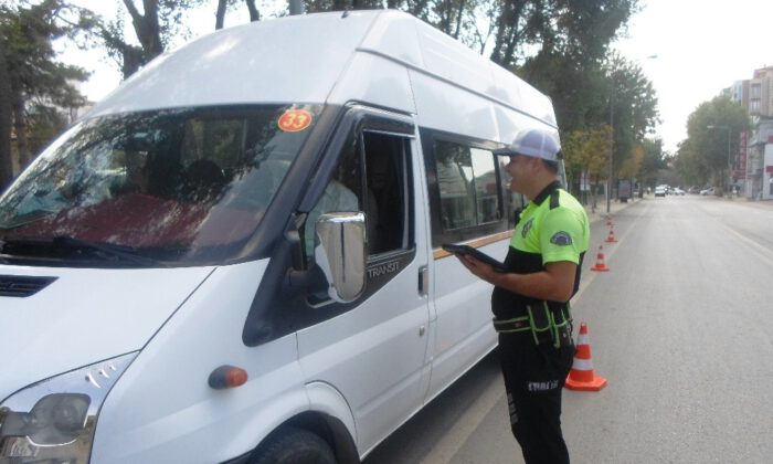 Servis araçlarında yaş sınırının yükseltilmesi talebi