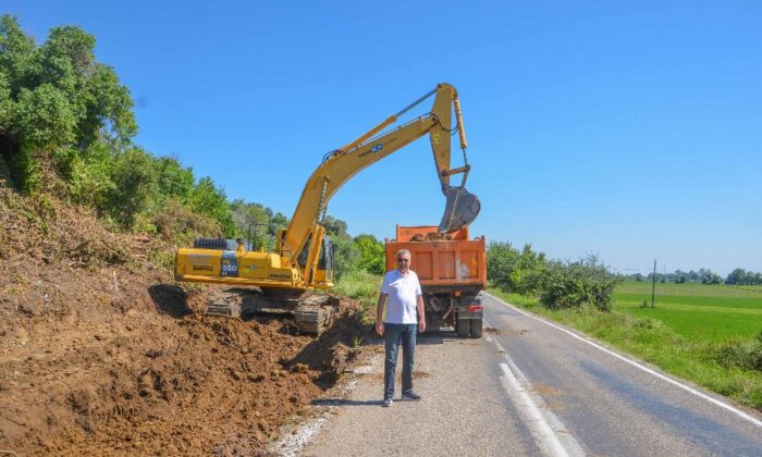 Yeniköy yolunda çalışmalar dolu dizgin