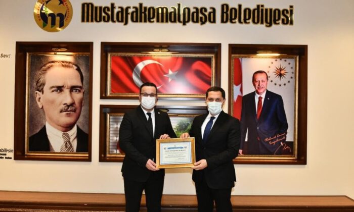 Vali Masatlı’ya fahri hemşehrilik beratı