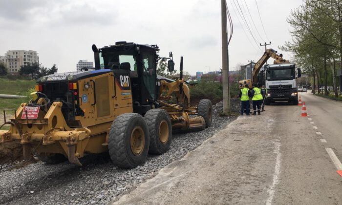 Yollar genişliyor trafik rahatlıyor