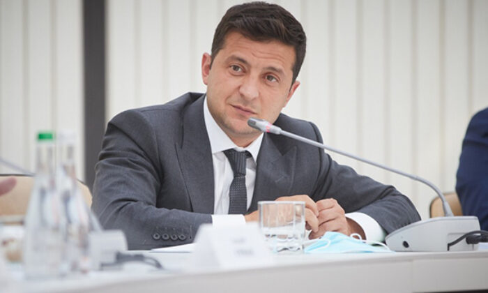 Zelenskiy’den Putin’e Vatikan’da görüşme önerisi