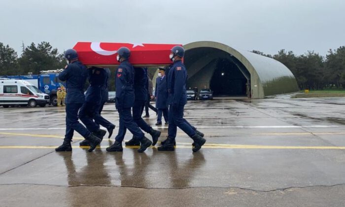 Bursalı şehit baba ocağına getirildi