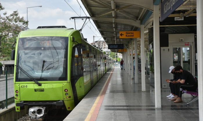 Metro ile her gün bir dünya turu!