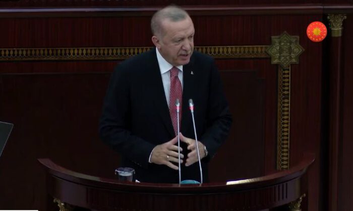 Cumhurbaşkanı Erdoğan: “Gelin 6 ülke bir platform oluşturalım”