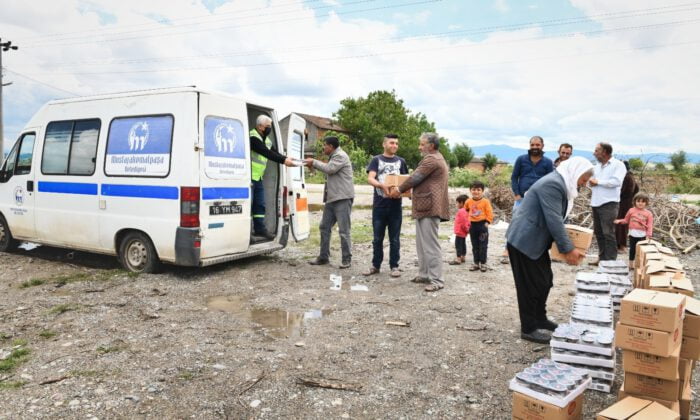 Mustafakemalpaşa’da mevsimlik işçilere özel destek