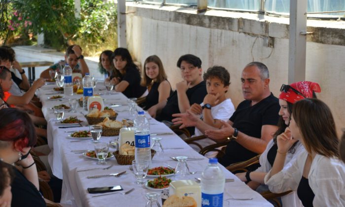 Gemlik’teki gençlik kampı kapılarını açtı