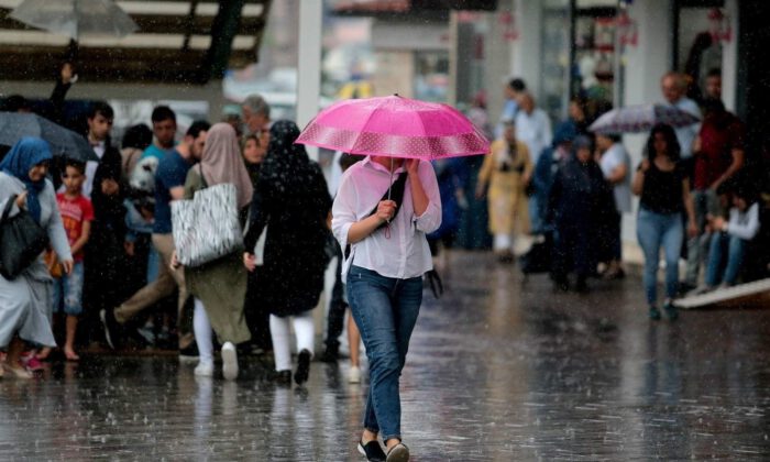 Bursa’da, önce sıcaklık sonra yağmur