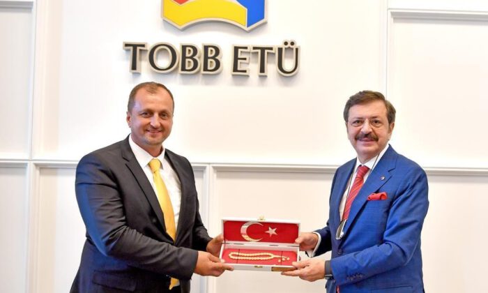 TOBB’dan İznik’e okul