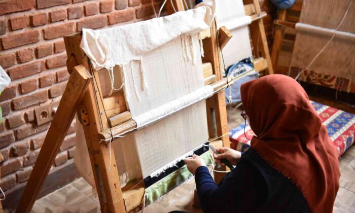 Bursa, ünlü ipeğiyle yeniden vitrine çıkıyor