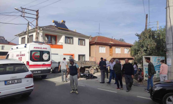 Bursa’da traktör ile motosiklet çarpıştı