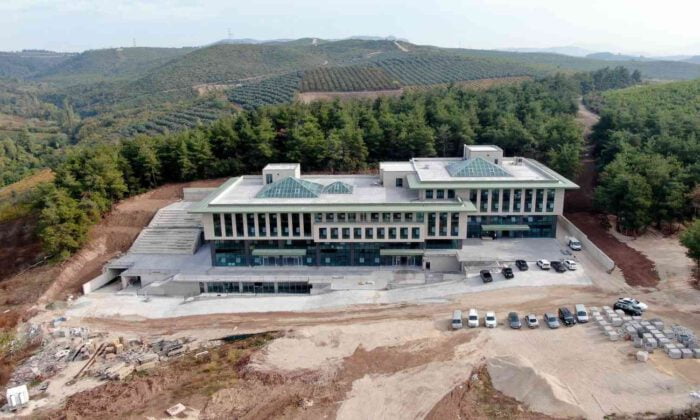 Bursa’ya bir dünya üniversitesi kuruluyor