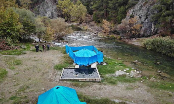 Manzaralı hamam sefası bedava