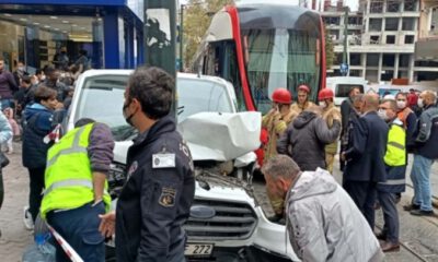 Zeytinburnu’nda tramvay kazası