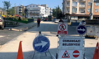 Osmangazi’de bozulan yollar yenileniyor