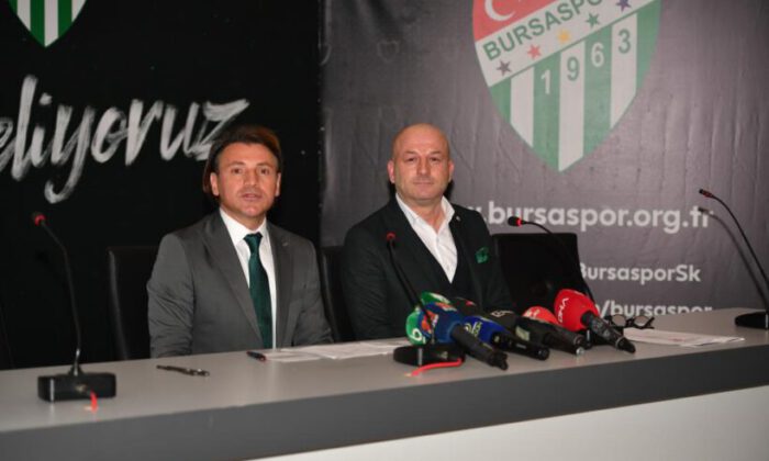 Bursaspor’un yeni teknik direktörü Tamer Tuna imzayı attı