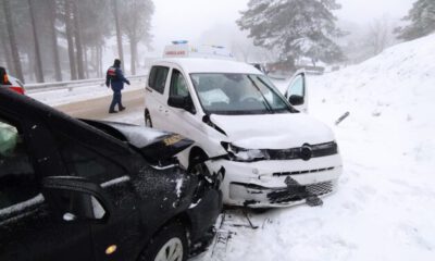 Uludağ yolunda kaza!