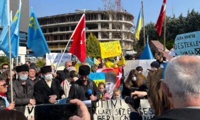 Bursa’da yaşayan Ukraynalılardan ‘Rusya’ protestosu