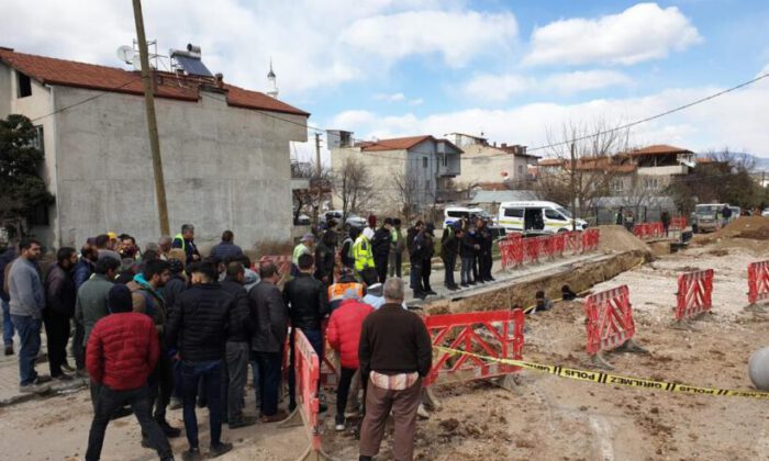 Denizli’de göçük altında kalan işçi hayatını kaybetti