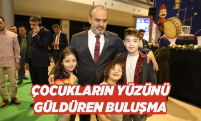 Yetim gülerse, dünya güler