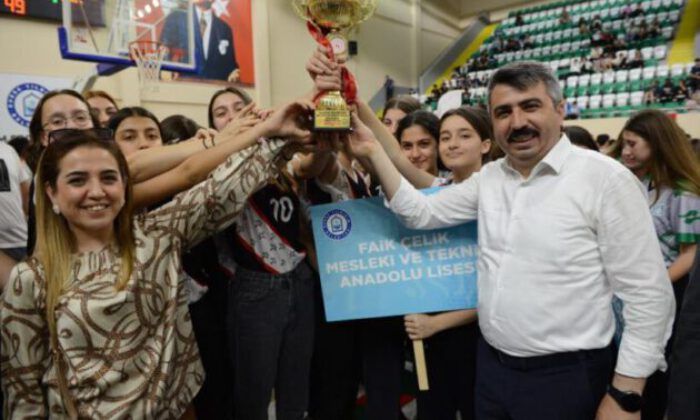 Yıldırım Belediyesi Okul Sporları Şenliği tamamlandı