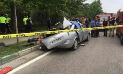 Bursa’da otomobil hurda yığınına döndü: 2 ölü 3 yaralı