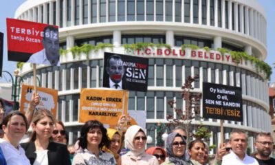 Kadınlar, ellerinde “Terbiyesiz Tanju Özcan” pankartlarıyla yürüdü