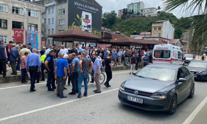 Trabzon’da silahlı kavga: 3 yaralı