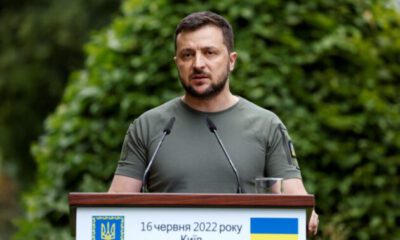 Zelenskiy, Ukrayna Güvenlik Servisi Başkanı ve Ukrayna Başsavcısını görevden aldı