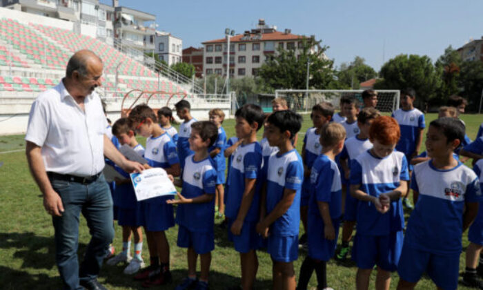 Mudanya Yaz Spor Okullarında sertifika sevinci