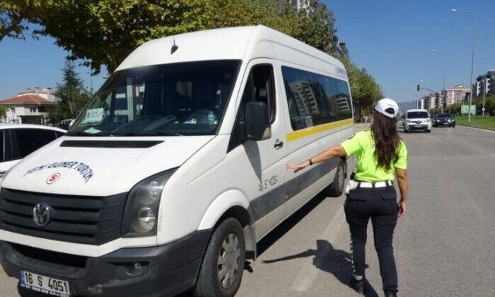 Bursa’da öğrenci taşıyan servislere sıkı denetim