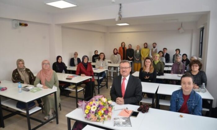 Geleneksel Türk Sanatları Bölümü’nde ilk ders zili çaldı