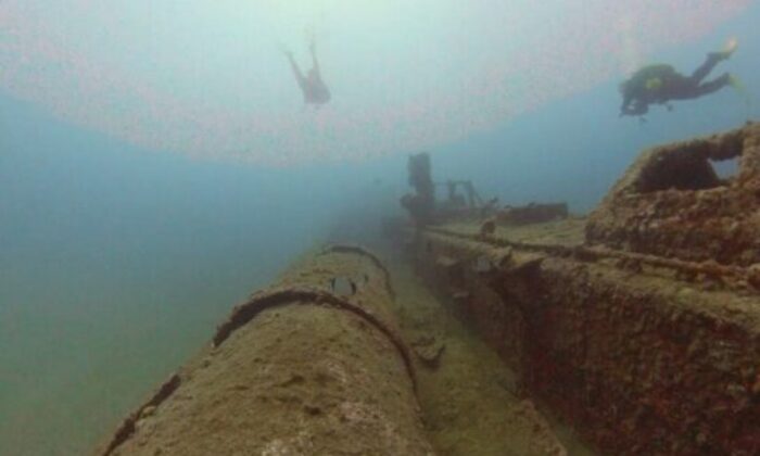 12 İngiliz dalgıç Çanakkale’de batıklara daldı