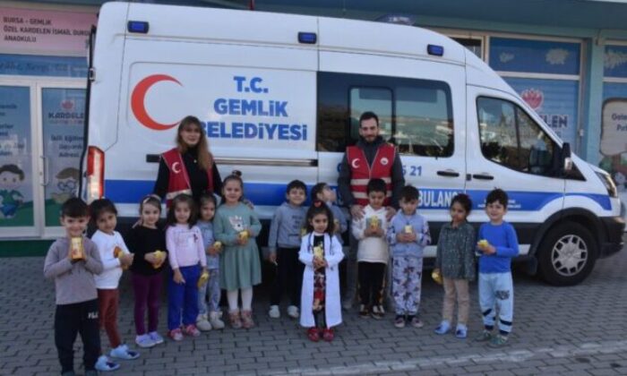 Gemlik’te anaokuluna öğrencileri sağlık hizmetleri hakkında bilgilendirildi