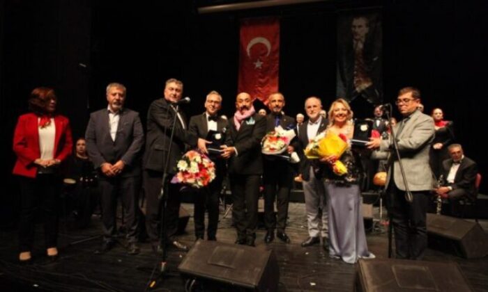 Bursa İTÜDER’in Cumhuriyet konserinin geliri öğrencilere aktarılacak