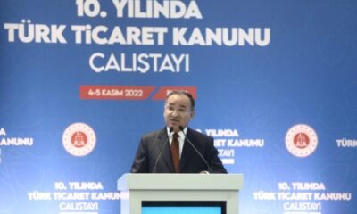 Bakan Bozdağ’dan kıyafet mesajı