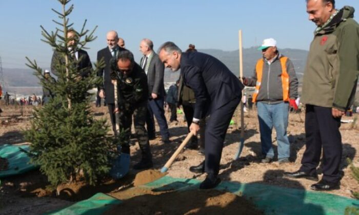 Yeşil Çevre, 10 Bin Fidan İle Geleceğe Nefes Oldu