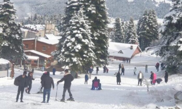 Uludağ’da kayak keyfi