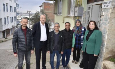 Başkan Özkan depremzede ailenin misafiri oldu, küçük kızlarının doğum gününü kutladı