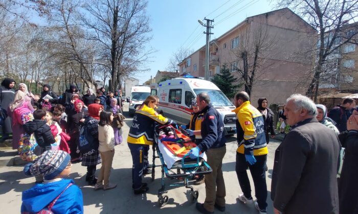 Bursa’da kontrolden çıkan araç dehşet saçtı : 3 yaralı