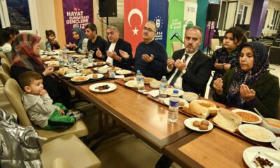 Başkan Aktaş, depremzedelerle iftarda buluştu