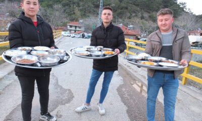 Balıkesir’de toplu iftar geleneği devam ediyor