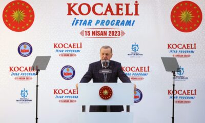 Cumhurbaşkanı Erdoğan depremzedeler ile iftarda buluştu