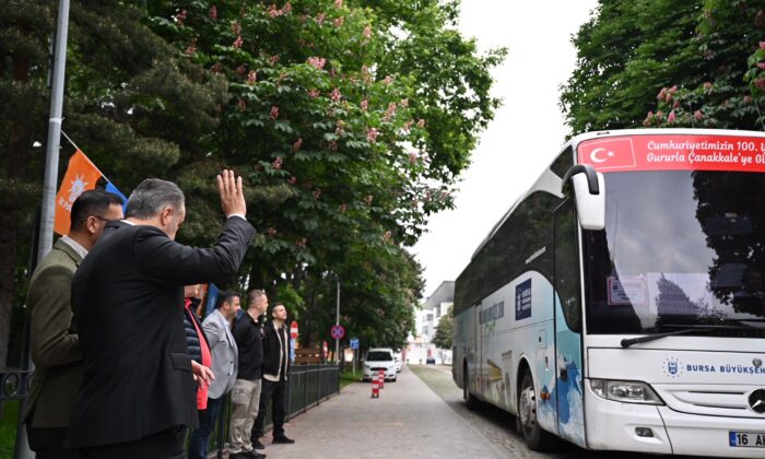 Bursa’dan Çanakkale’ye ‘vefa’ turu