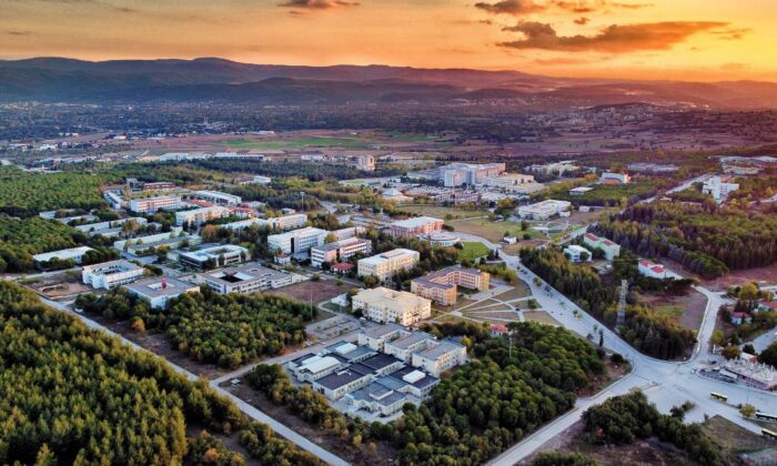 Uludağ Üniversitesi  büyümeye devam ediyor