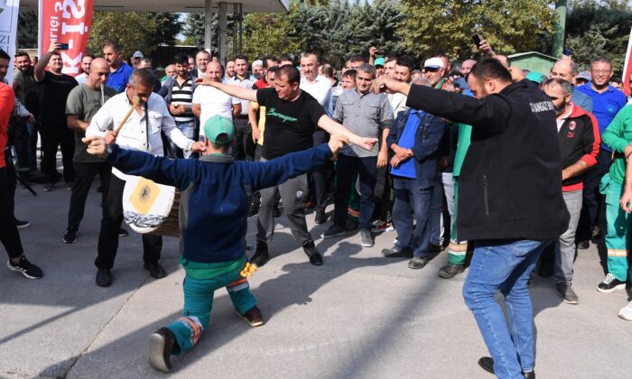 Osmangazi Belediyesi’nde emekçinin yüzü gülüyor