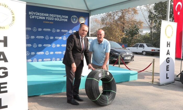 Büyükşehir destekliyor, çiftçinin yüzü gülüyor